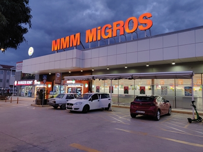 Migros Mağazaları